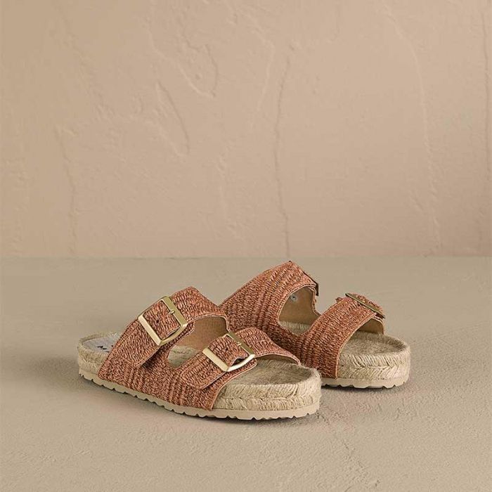 NORDIC SANDALS - صندل | MANEBI - مانيبي NORDIC SANDALS - صندل | MANEBI - مانيبي