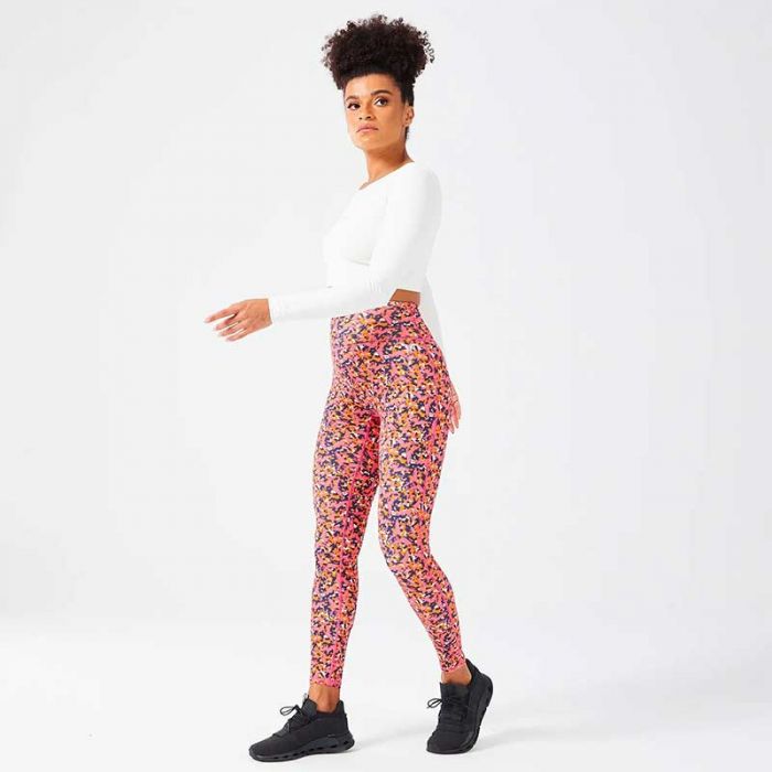 GLITCH POCKET 7/8 LEGGINGS - بنطلون ضيق | SQUATWOLF - سكوات ولف GLITCH POCKET 7/8 LEGGINGS - بنطلون ضيق | SQUATWOLF - سكوات ولف