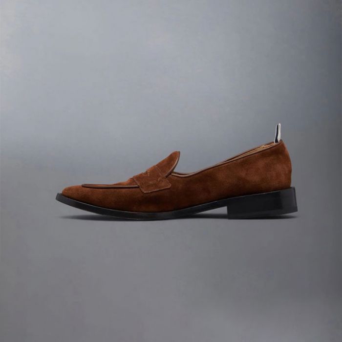 VARSITY PENNY LOAFER - أحذية رجالية | THOM BROWNE - توم براون VARSITY PENNY LOAFER - أحذية رجالية | THOM BROWNE - توم براون