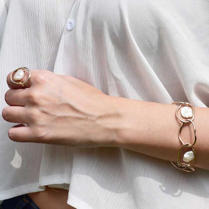 14KT GOLD PLATED W KESHI COIN PEARLS - خواتم | ATELIER MON - أتيلير مون 14KT GOLD PLATED W KESHI COIN PEARLS - خواتم | ATELIER MON - أتيلير مون