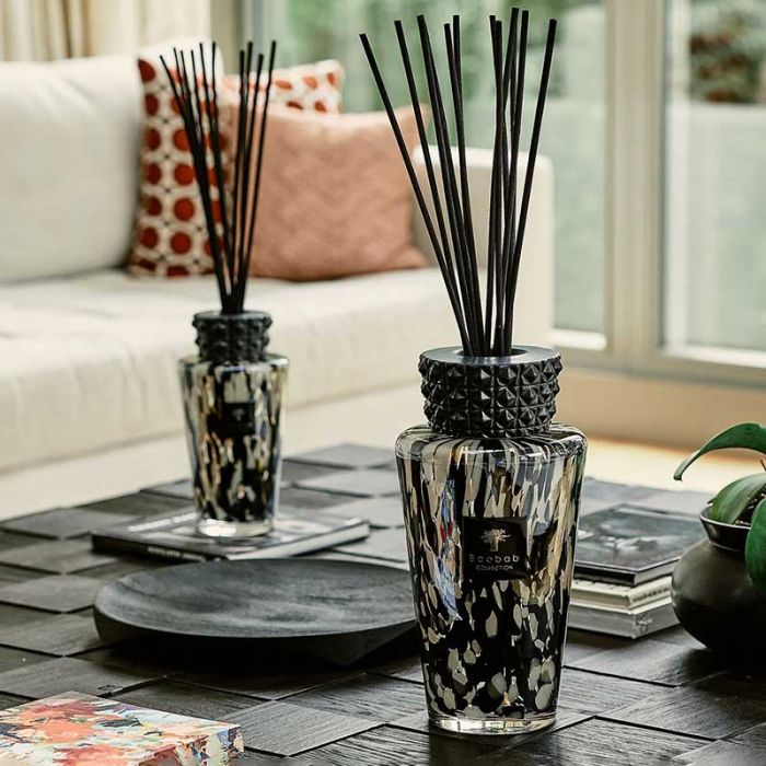 TOTEM 5L BLACK PEARLS LUXURY BOTTLE DIFFUSER - كتاب | BAOBAB COLLECTION - مجموعة باوباب TOTEM 5L BLACK PEARLS LUXURY BOTTLE DIFFUSER - كتاب | BAOBAB COLLECTION - مجموعة باوباب