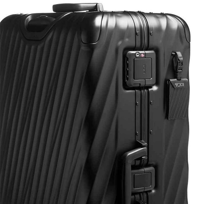 19 DEGREE ALUMINUM EXTENDED TRIP P C MATTE BLACK OS | TUMI - تومي 19 DEGREE ALUMINUM EXTENDED TRIP P C MATTE BLACK OS | TUMI - تومي