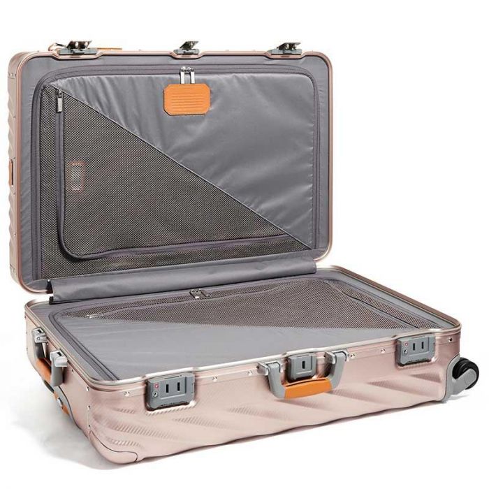 19 DEGREE ALUMINUM EXTENDED TRIP P BLUSH OS | TUMI - تومي 19 DEGREE ALUMINUM EXTENDED TRIP P BLUSH OS | TUMI - تومي