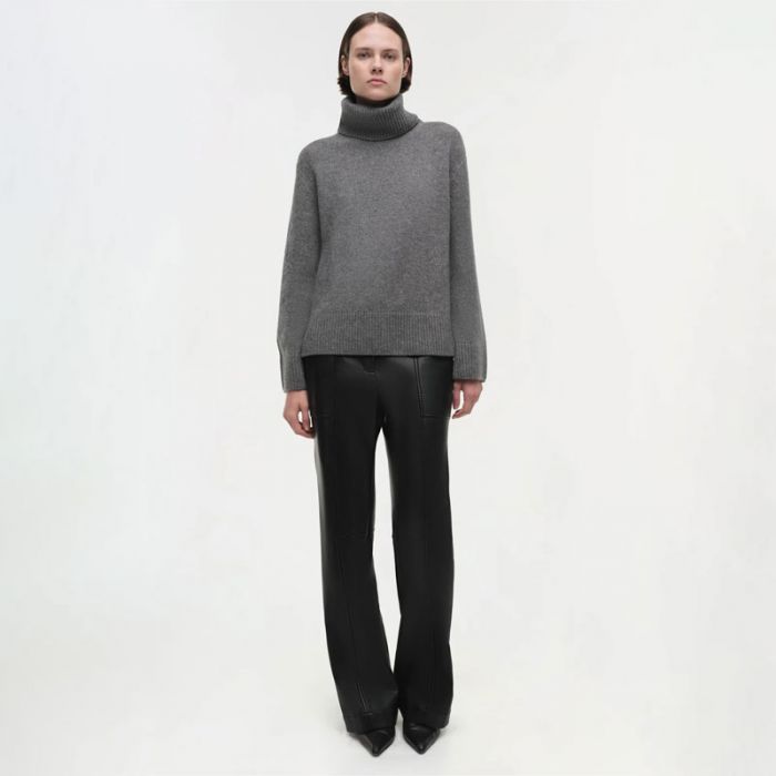 KATY TURTLENECK SWEATER - بلوزة صوف | SIMKHAI - سيمخاي KATY TURTLENECK SWEATER - بلوزة صوف | SIMKHAI - سيمخاي