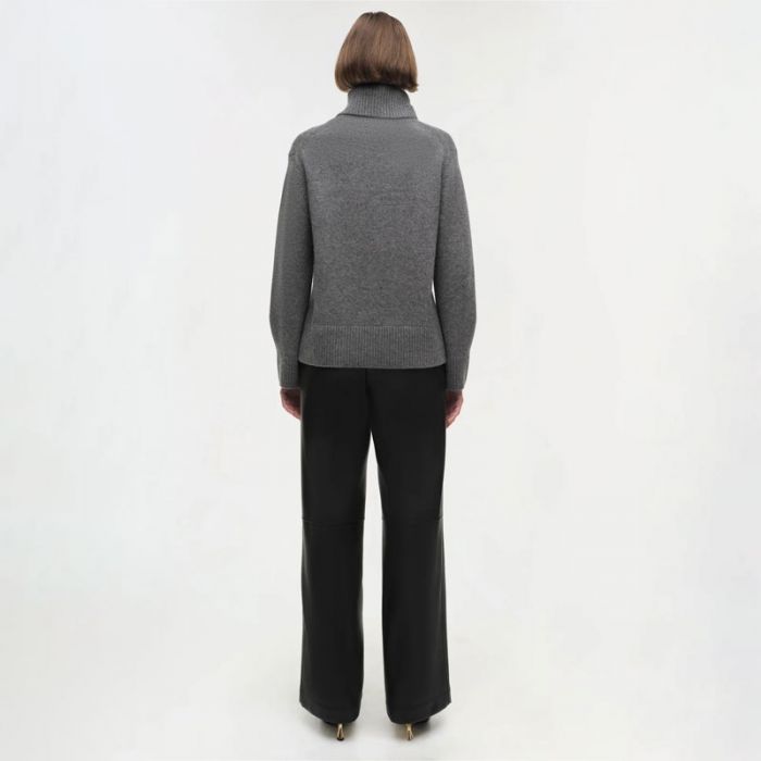 KATY TURTLENECK SWEATER - بلوزة صوف | SIMKHAI - سيمخاي KATY TURTLENECK SWEATER - بلوزة صوف | SIMKHAI - سيمخاي