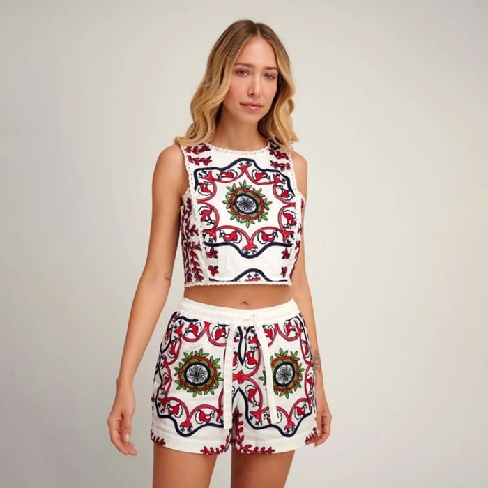 EMBROIDERED SHORTS - سروال قصير | PEARL AND CAVIAR - بيرل اند كافيار EMBROIDERED SHORTS - سروال قصير | PEARL AND CAVIAR - بيرل اند كافيار