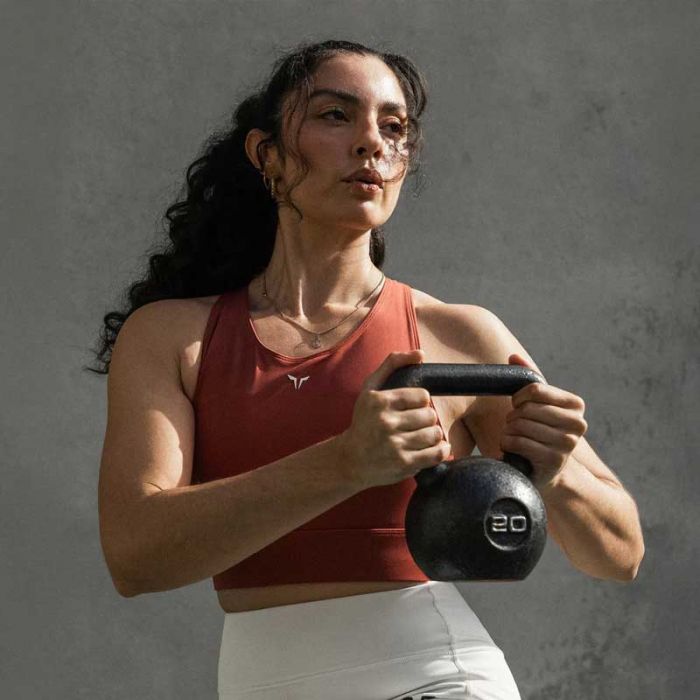 ESSENTIAL HIGH IMPACT SPORTS BRA - حمالة صدر رياضية | SQUATWOLF - سكوات ولف ESSENTIAL HIGH IMPACT SPORTS BRA - حمالة صدر رياضية | SQUATWOLF - سكوات ولف