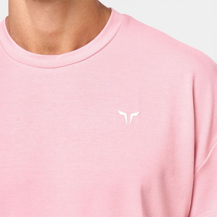 ESSENTIAL OVERSIZED FIT TEE - توب داخلي شتوي | SQUATWOLF - سكوات ولف ESSENTIAL OVERSIZED FIT TEE - توب داخلي شتوي | SQUATWOLF - سكوات ولف