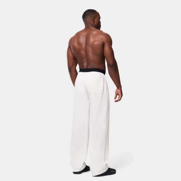 STRETCH WOVEN JOGGER - بنطلون رياضي | SQUATWOLF - سكوات ولف STRETCH WOVEN JOGGER - بنطلون رياضي | SQUATWOLF - سكوات ولف