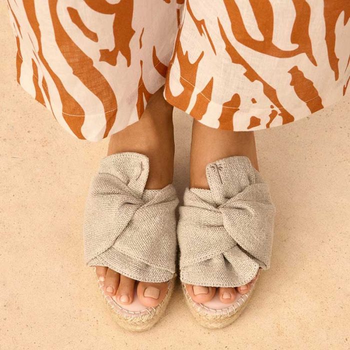 PLATFORMS WITH KNOT - صنادل نسائية | MANEBI - مانيبي PLATFORMS WITH KNOT - صنادل نسائية | MANEBI - مانيبي