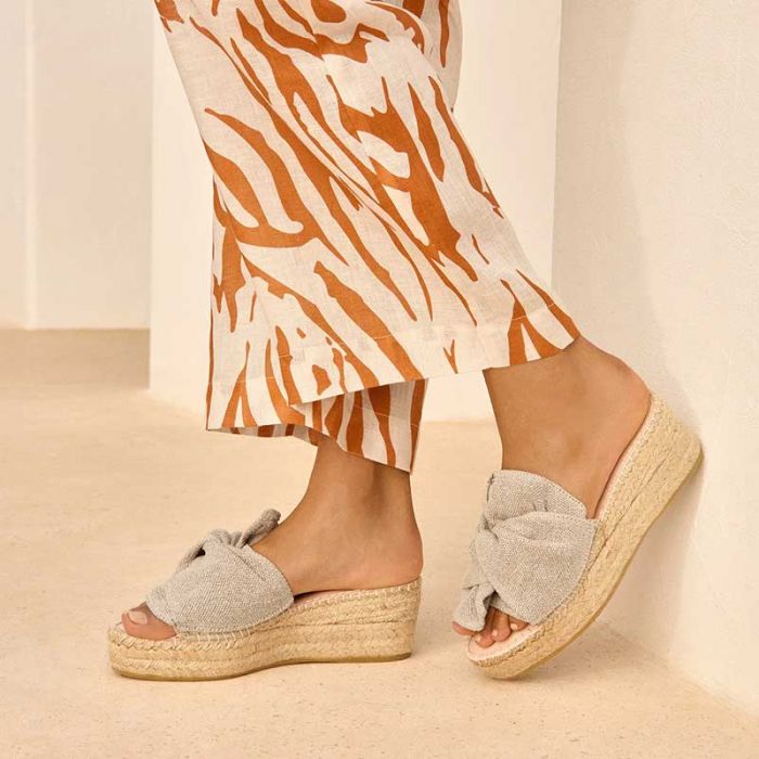 PLATFORMS WITH KNOT - صنادل نسائية | MANEBI - مانيبي PLATFORMS WITH KNOT - صنادل نسائية | MANEBI - مانيبي