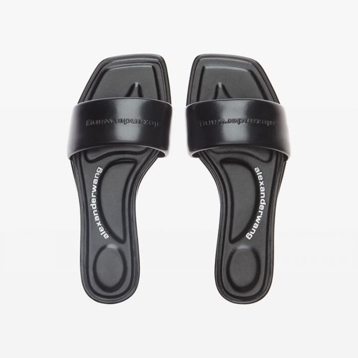 VY FLAT SANDAL - صندل | ALEXANDER WANG - الكسندر وانغ VY FLAT SANDAL - صندل | ALEXANDER WANG - الكسندر وانغ
