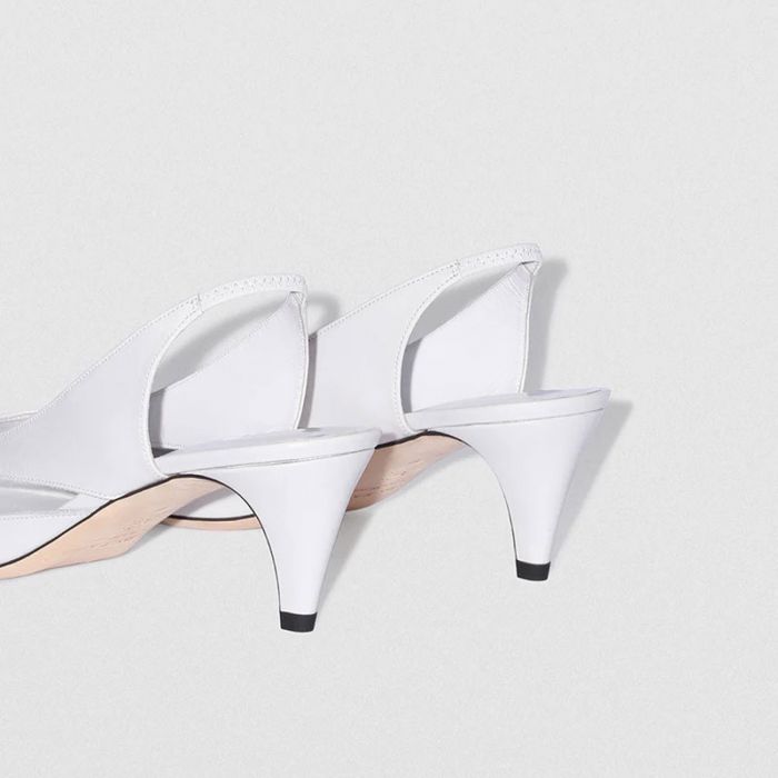 RUNA SLING BACK - صندل | BY FAR - باي فار RUNA SLING BACK - صندل | BY FAR - باي فار