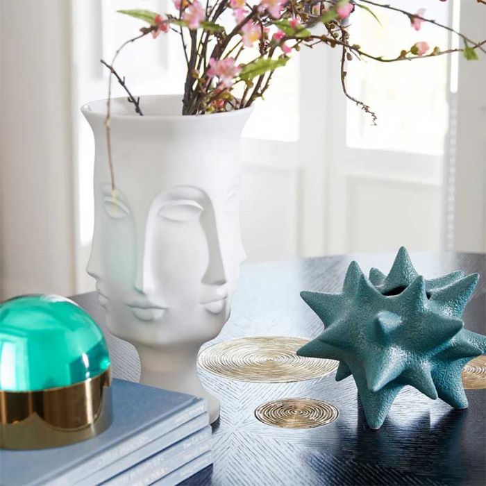 DORA MAAR URN WHITE OS: JONATHAN ADLER - مزهرية | JONATHAN ADLER - جوناثان أدلر DORA MAAR URN WHITE OS: JONATHAN ADLER - مزهرية | JONATHAN ADLER - جوناثان أدلر