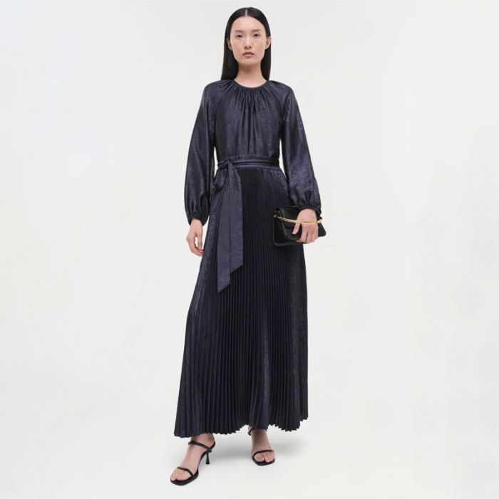 VARENYA LS PLEATED MIDI DRESS - فستان | SIMKHAI - سيمخاي