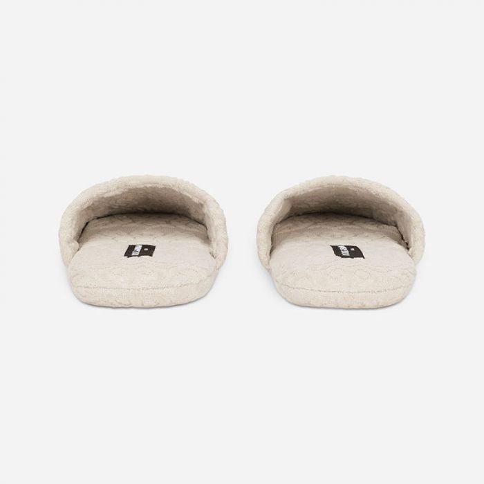 FUR-ACC-SLIPPERS - نعال | DOLCE & GABBANA - دولتشي & غابانا FUR-ACC-SLIPPERS - نعال | DOLCE & GABBANA - دولتشي & غابانا