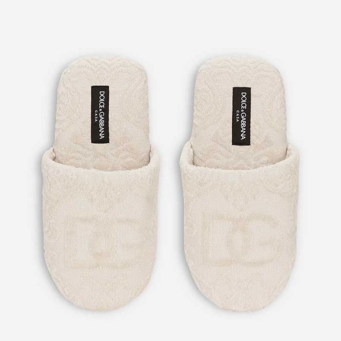 FUR-ACC-SLIPPERS - نعال | DOLCE & GABBANA - دولتشي & غابانا FUR-ACC-SLIPPERS - نعال | DOLCE & GABBANA - دولتشي & غابانا