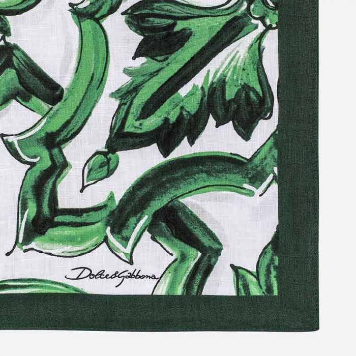 FUR-ACC-TABLEWARE SET - مفارش طاولة | DOLCE & GABBANA - دولتشي & غابانا FUR-ACC-TABLEWARE SET - مفارش طاولة | DOLCE & GABBANA - دولتشي & غابانا