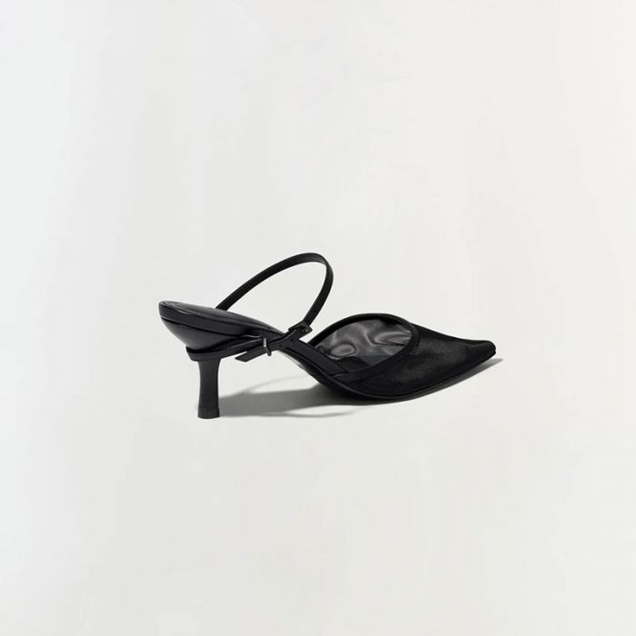 KIERAN MESH BUCKLE PUMP - أحذية نسائية | SIMKHAI - سيمخاي KIERAN MESH BUCKLE PUMP - أحذية نسائية | SIMKHAI - سيمخاي