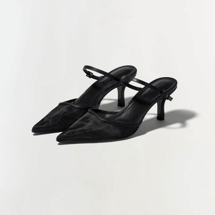 KIERAN MESH BUCKLE PUMP - أحذية نسائية | SIMKHAI - سيمخاي KIERAN MESH BUCKLE PUMP - أحذية نسائية | SIMKHAI - سيمخاي