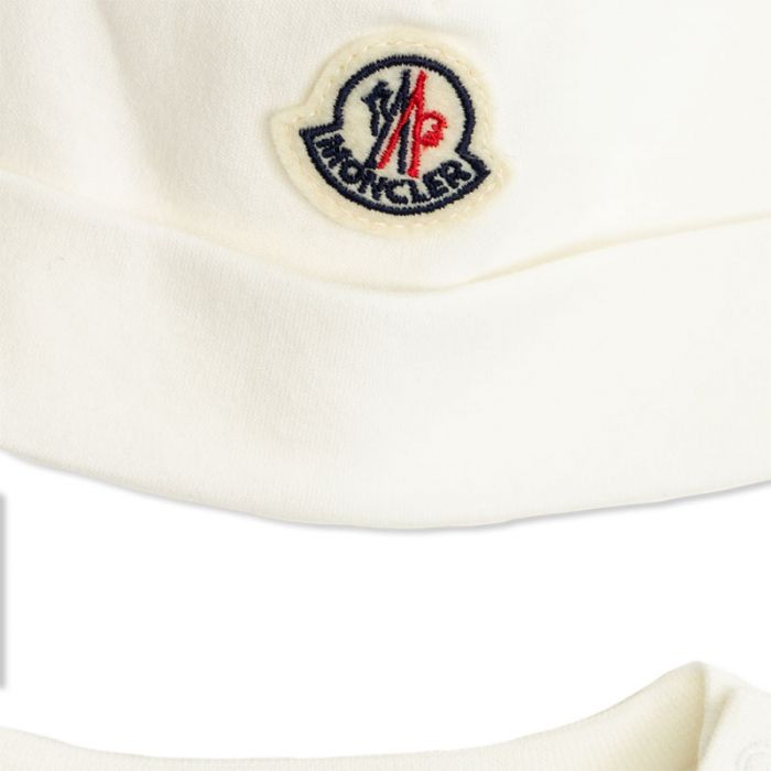 NEWBORN 3 PCS SET - طقم أطفال | MONCLER - مونكلير NEWBORN 3 PCS SET - طقم أطفال | MONCLER - مونكلير