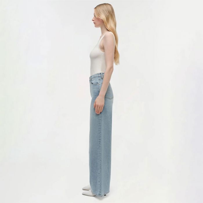 SAVANA STRAIGHT LEG JEAN - بنطلونات | SIMKHAI - سيمخاي SAVANA STRAIGHT LEG JEAN - بنطلونات | SIMKHAI - سيمخاي