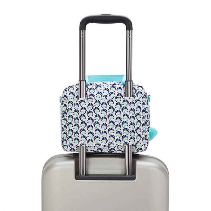 MIYO LARGE LUNCHBAG : KIPLING : GEO SHELL : OS - ديلسي حقيبة صغيرة محمولة باليد | KIPLING - كيبلينج MIYO LARGE LUNCHBAG : KIPLING : GEO SHELL : OS - ديلسي حقيبة صغيرة محمولة باليد | KIPLING - كيبلينج