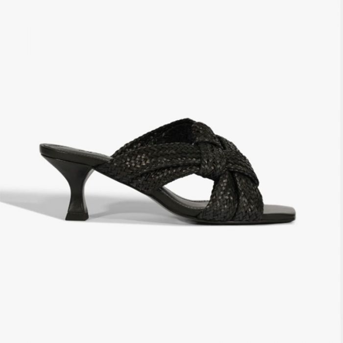 SANDALS - صنادل نسائية | SCHUTZ - شوتز