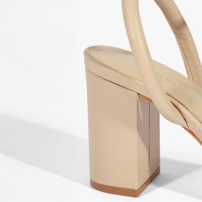 SANDALS - صنادل نسائية | SCHUTZ - شوتز SANDALS - صنادل نسائية | SCHUTZ - شوتز