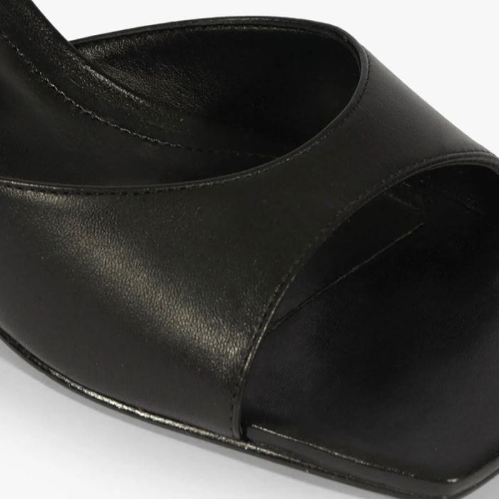 SLIP ON - صنادل نسائية | SCHUTZ - شوتز SLIP ON - صنادل نسائية | SCHUTZ - شوتز