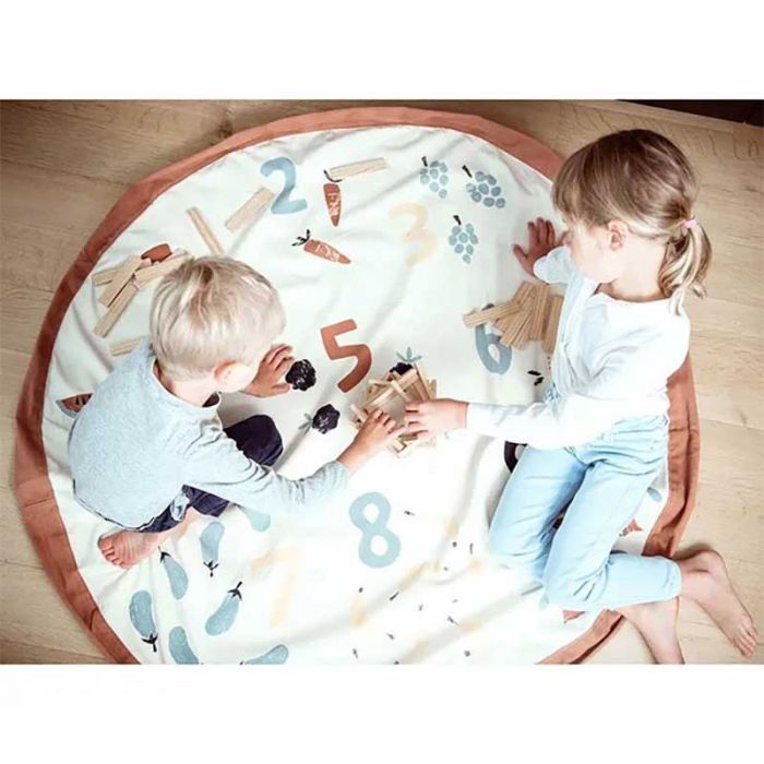 PLAYMAT AND STORAGE BAG VEGGIE NUMBERS - حقائب | PLAY AND GO - بلاي اند جو PLAYMAT AND STORAGE BAG VEGGIE NUMBERS - حقائب | PLAY AND GO - بلاي اند جو