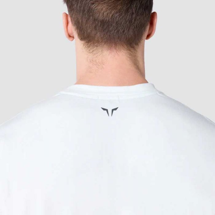 OVERSIZED PUMP COVER TEE - توب داخلي شتوي | SQUATWOLF - سكوات ولف OVERSIZED PUMP COVER TEE - توب داخلي شتوي | SQUATWOLF - سكوات ولف