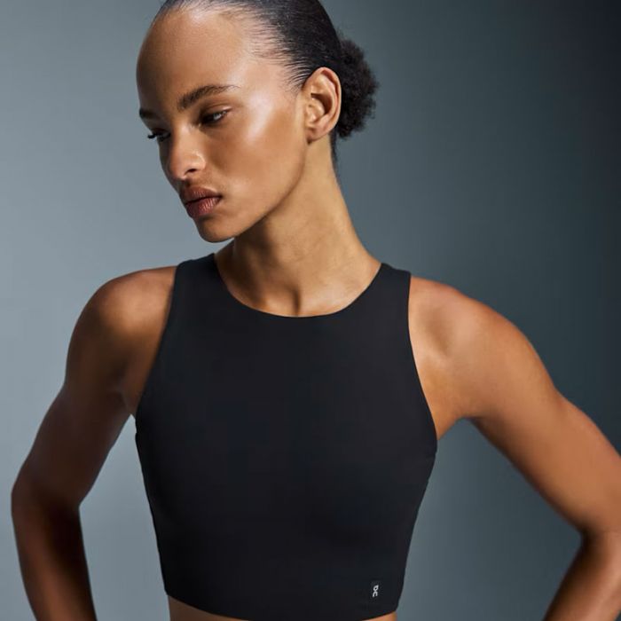 W CORE 2-IN-1 CROP - توب | ON RUNNING - اون رانين