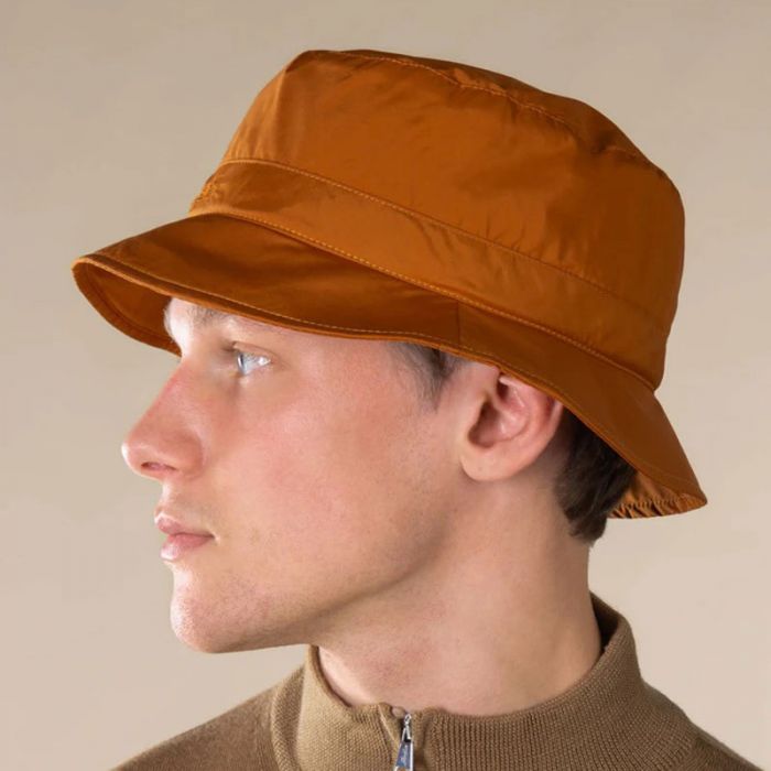 BUCKET HAT - كاب/ طاقية | AURELIEN - أوريليان BUCKET HAT - كاب/ طاقية | AURELIEN - أوريليان