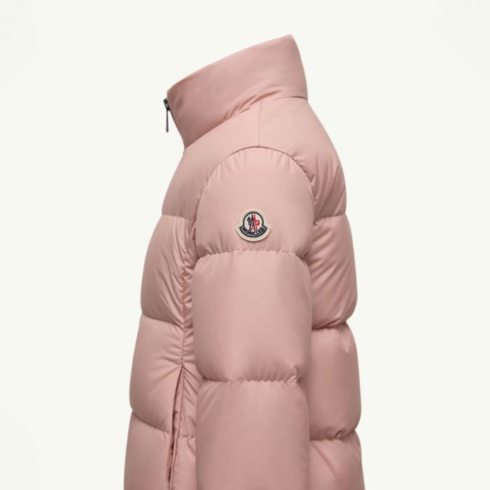GIRL JACKET - جاكيت غير رسمي | MONCLER - مونكلير GIRL JACKET - جاكيت غير رسمي | MONCLER - مونكلير