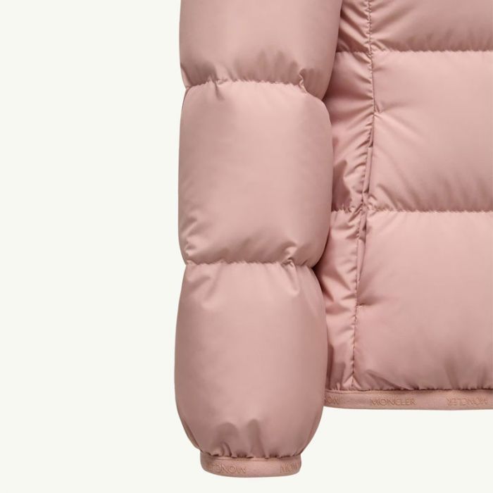 GIRL JACKET - جاكيت غير رسمي | MONCLER - مونكلير GIRL JACKET - جاكيت غير رسمي | MONCLER - مونكلير
