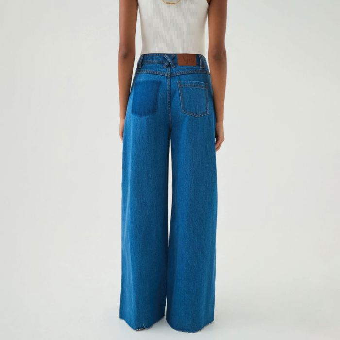 OUTLINE DENIM JEANS - جينز | AJE - اي جي إي OUTLINE DENIM JEANS - جينز | AJE - اي جي إي