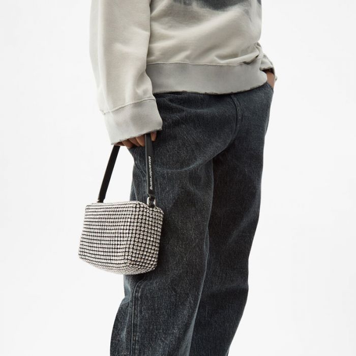 HEIRESS MEDIUM POUCH - حقيبة نسائية | ALEXANDER WANG - الكسندر وانغ HEIRESS MEDIUM POUCH - حقيبة نسائية | ALEXANDER WANG - الكسندر وانغ
