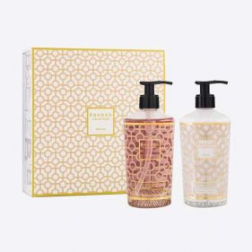 GIFT BOX WOMEN BODY & HAND LOTION + HAND WASH - منتجات الحمام/ الجسم