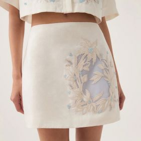 MIRRORS EMBROIDERED MIDI SKIRT  - تنورة