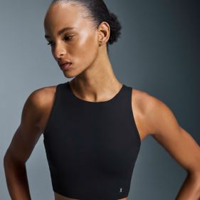 W CORE 2-IN-1 CROP - توب