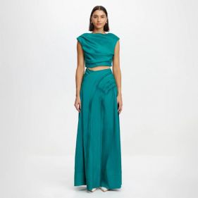 FRESTON SKIRTAND TOP SET  - مجموعة من الملابس