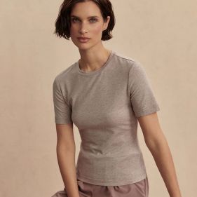 REGINA FITTED TEE - تي شيرت