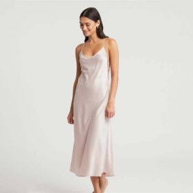 STUNNING GOWN - قميص نوم