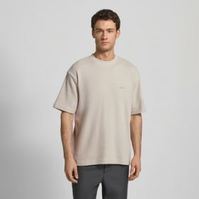 T-SHIRT  - تي شيرتات  كم قصير