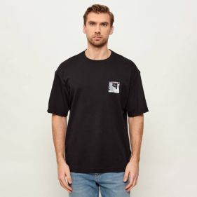 T-SHIRT  - تي شيرتات  كم قصير