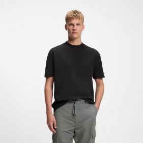 T-SHIRT  - تي شيرتات  كم قصير