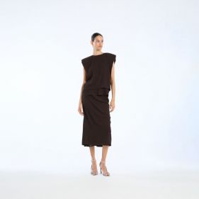 MID SKIRT TWO LAYERS AND BOXY TOP SET  - مجموعة من الملابس
