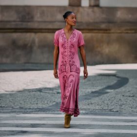 PINK RICHILIEU MAXI DRESS  - فستان