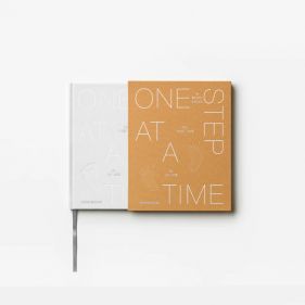 ONE STEP AT A TIME A BOOK ABOUT THE FIRST TIME IN MY LIFE PRINTWORKS - كتاب